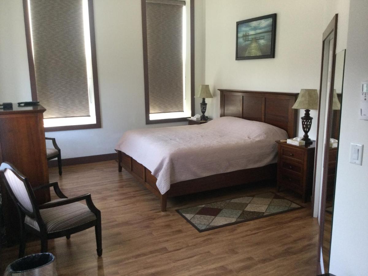 Water Suites Charlottetown Bagian luar foto