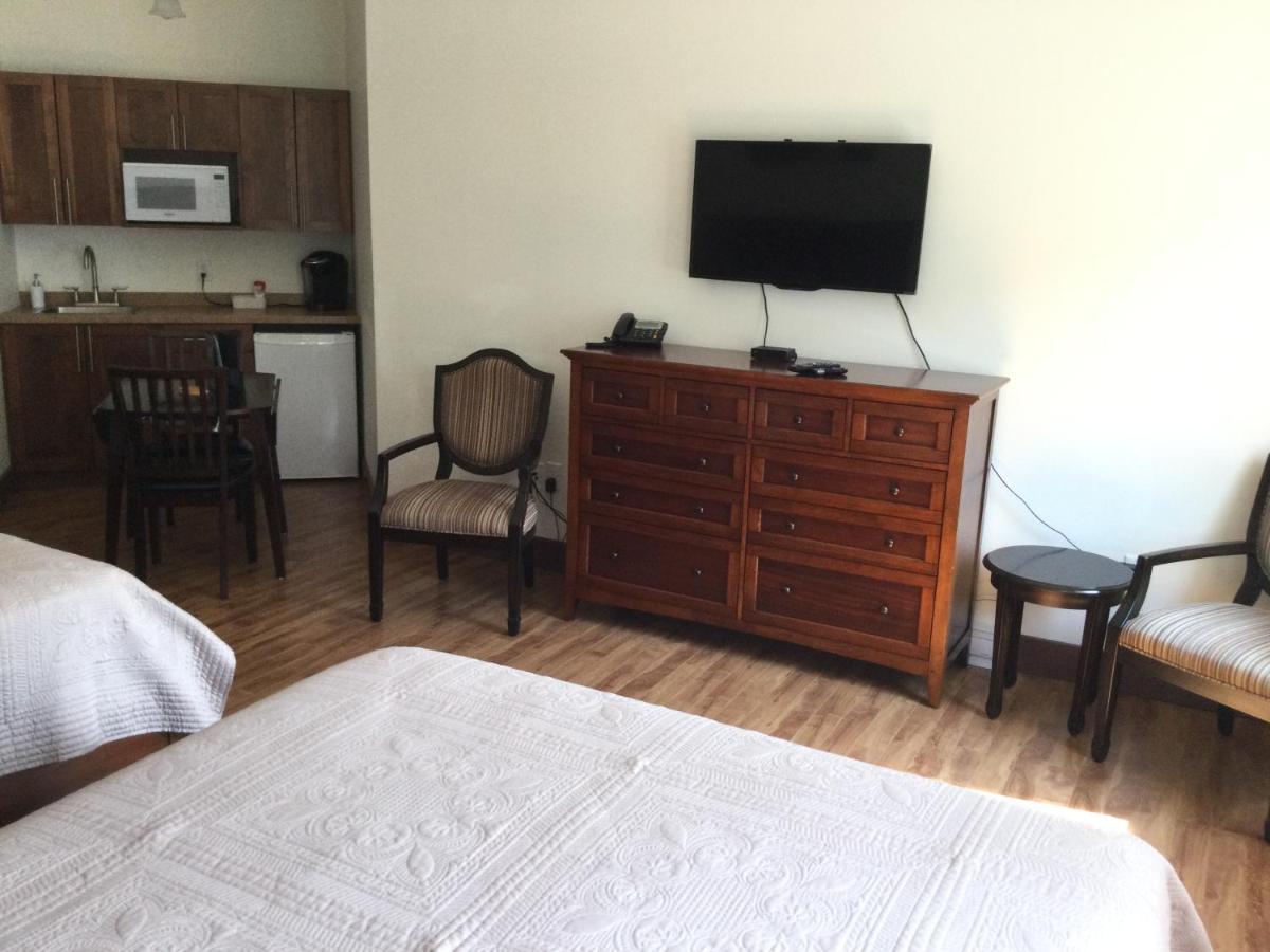 Water Suites Charlottetown Bagian luar foto