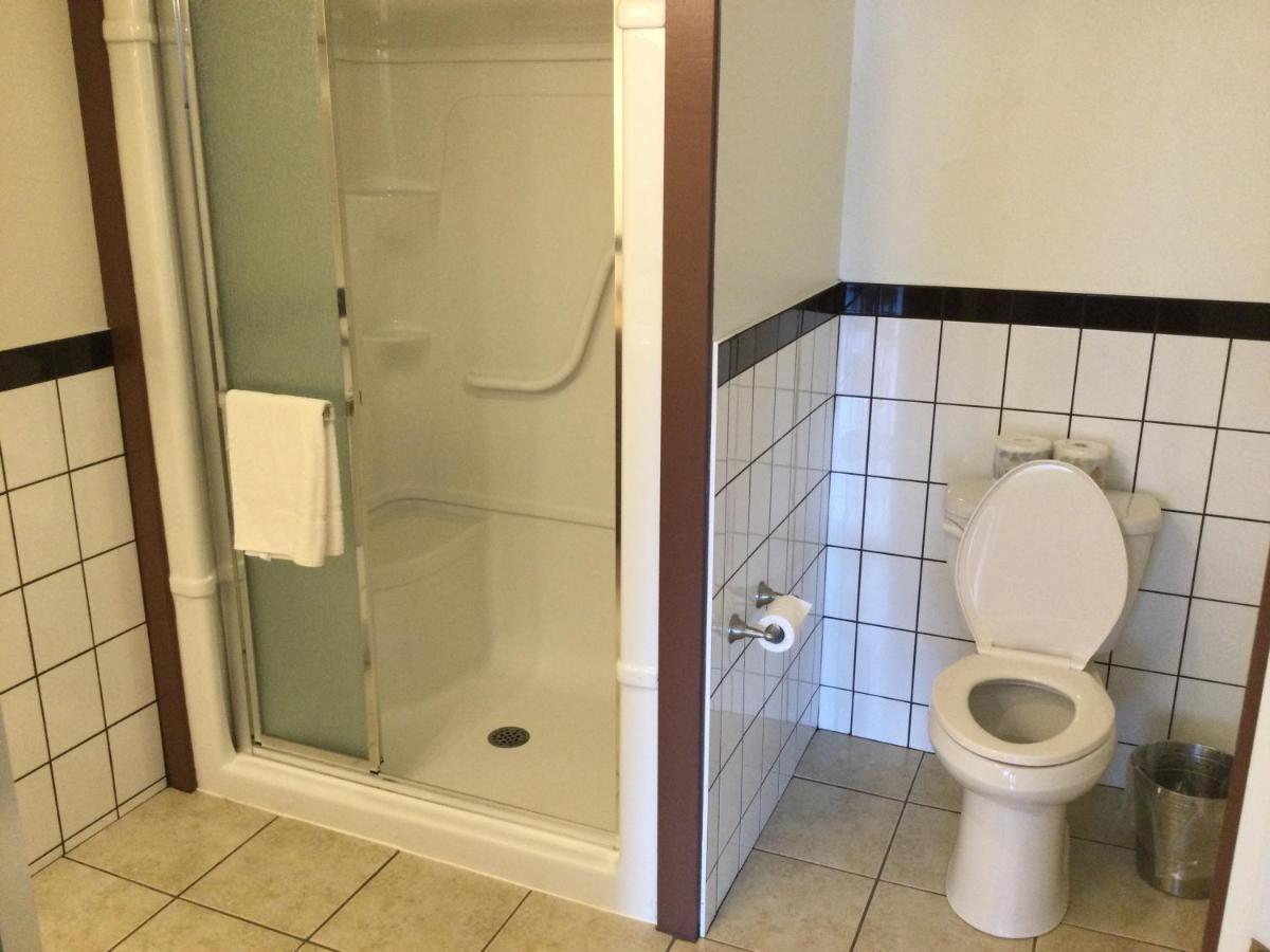 Water Suites Charlottetown Bagian luar foto