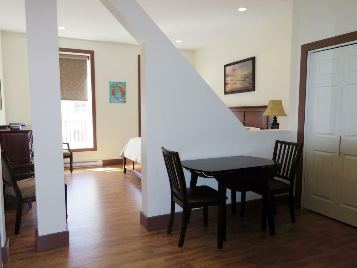 Water Suites Charlottetown Bagian luar foto