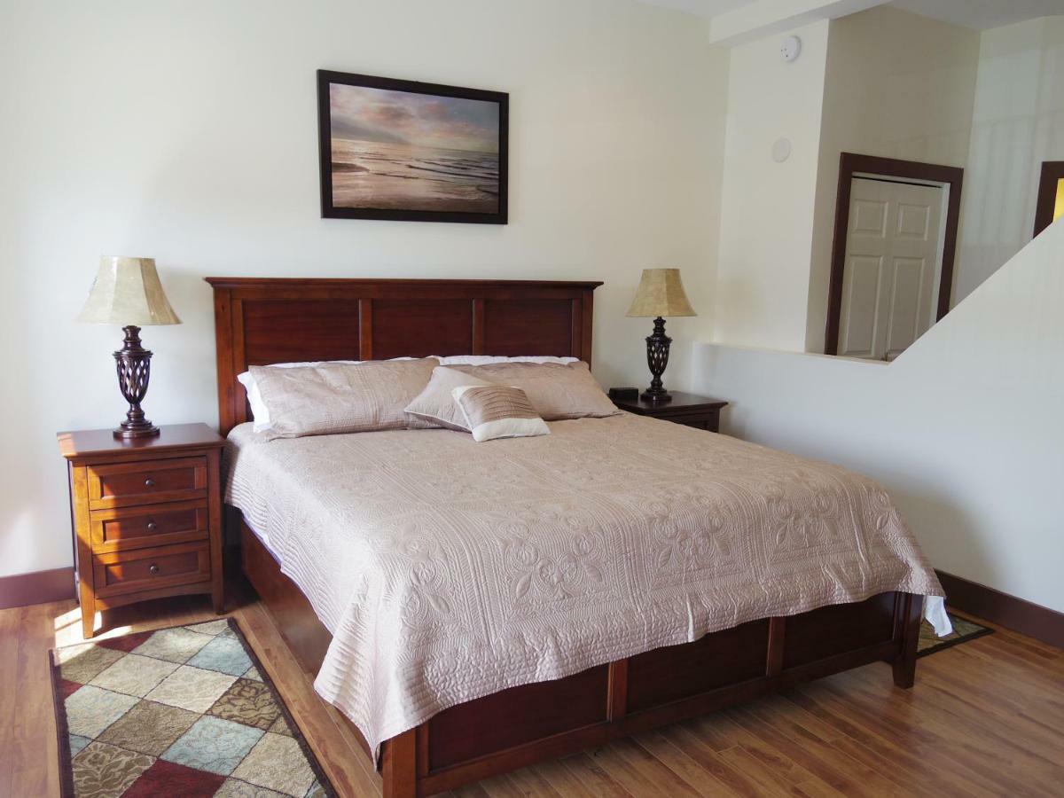 Water Suites Charlottetown Bagian luar foto