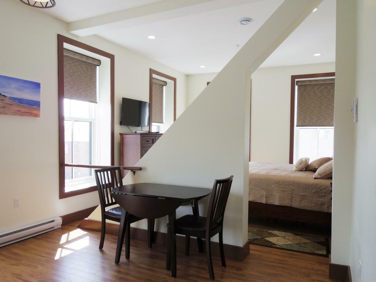 Water Suites Charlottetown Bagian luar foto